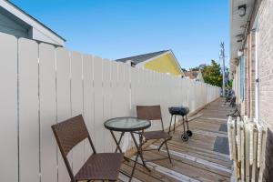 Μπαλκόνι ή βεράντα στο Madison Villas 16 - 3rd Row - Crescent Beach Section