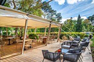 Zahrada ubytování Camping-Village Vacances Les deux Étangs