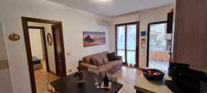 A seating area at Gruppo Aedes Alghero, Residenza L'Isola - 200 mt dalla spiaggia