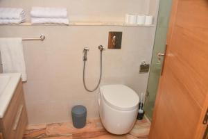 Bany a Luxurious Apt - Sea View