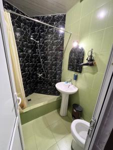 Koupelna v ubytování Hotel G&G