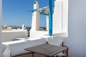 Balkón alebo terasa v ubytovaní Cycladic Luxurious Maisonette