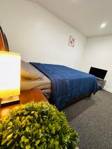 Posteľ alebo postele v izbe v ubytovaní jfk 5 min away