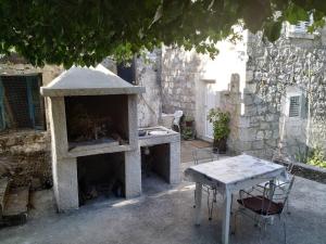 Φωτογραφία από το άλμπουμ του Apartments with parking space Prozura, Mljet - 22331 σε Prožura
