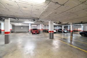 Gallery image of New Premium Apartment - Free Parking & Pools in La Algaba