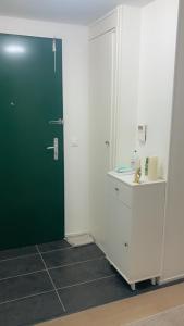 Φωτογραφία από το άλμπουμ του Mi appartement mi maison σε Guyancourt