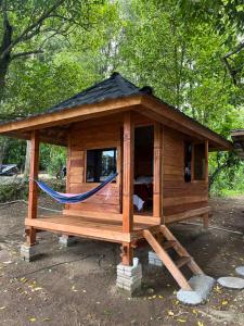 Vonkajšia záhrada v ubytovaní Tetebatu Jungle Vibes