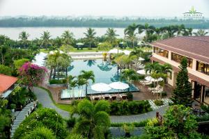Bazén v ubytování Silk Sense Hoi An River Resort - A Sustainable Destination nebo v jeho okolí