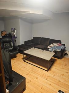 Et sittehjørne på Private Bedroom in shared apartment
