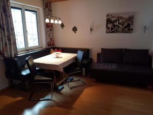 Posedenie v ubytovaní Haus Birnbacher