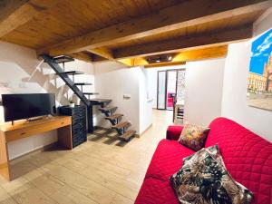 A television and/or entertainment centre at Giglio Home