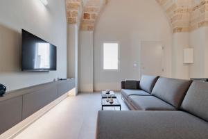 TV a/nebo společenská místnost v ubytování Chapeau Apartment - Lecce Selection
