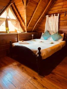 Uma cama ou camas num quarto em Villa 47