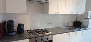 Cucina o angolo cottura di Cozy studio in Hasselt