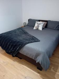 Postel nebo postele na pokoji v ubytování Ama's Sweet home
