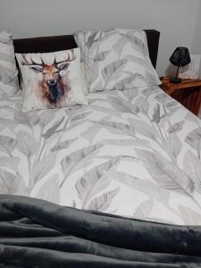 Postel nebo postele na pokoji v ubytování Ama's Sweet home