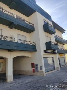 Balkoni atau teres di Gala T1+