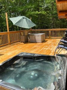 Billede fra billedgalleriet på Chalets Terre De l’Orme with Spa tucked away in nature i Saint-Gabriel-De-Valcartier