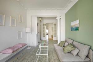 Posedenie v ubytovaní Exclusive Luxe Design - Large Tranquil Penthouse