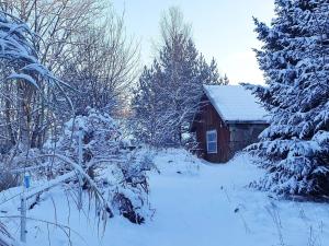 8 person holiday home in Annerstad-By Traum v zimě