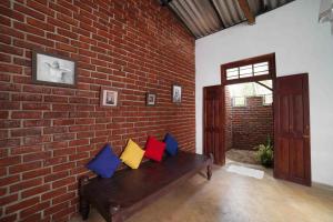 Posezení v ubytování Vihanga Village - Jungle retreat in Dambulla
