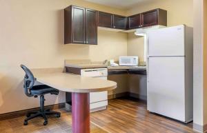 Extended Stay America酒店 - 哥伦布 - 塔特尔的厨房或小厨房