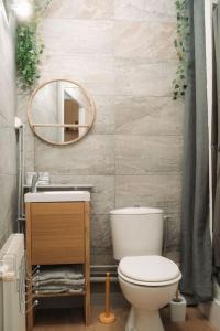 Bilik mandi di Appartement centre Puy-en-Velay