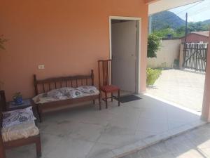 Postel nebo postele na pokoji v ubytování Confortável quarto em Matinhos