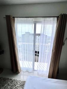Gallery image of CF Haven - Resort Living Condo w/ Balcony at Bamboo Bay in Mandaue City +33 photos