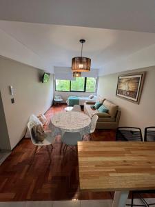 Posezení v ubytování Apartamento en el Corazón de Mendoza