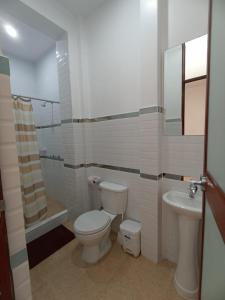 Koupelna v ubytování CARDOS HOSTAL