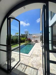 Bazén v ubytování Villa Rae - 2BDR Luxe Villa nebo v jeho okolí