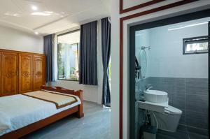 Koupelna v ubytování Dieu Thong Hotel