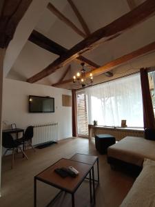 TV a/nebo společenská místnost v ubytování My Place Apartmani
