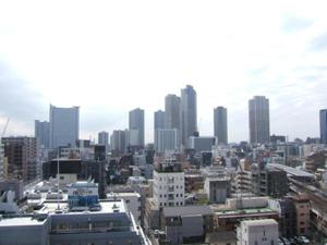 a view of a city with tall buildings at Kawasaki Green Plaza Hotel in Imai-kamichō