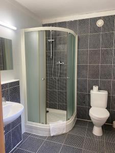 Koupelna v ubytování HOTEL RAJSKY