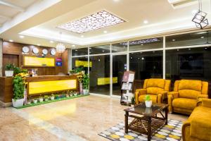 Hotel Fortune Hyderabad Airport Zone tesisinde lobi veya resepsiyon alanı