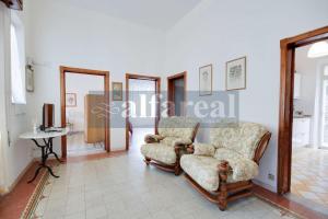 Χώρος καθιστικού στο Mazzini, 3 camere, terrazza, e a soli 150 m dal mare! by Alfareal
