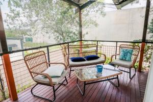 Gallery image of Beach home in the heart of Agnes in Agnes Water +14 photos