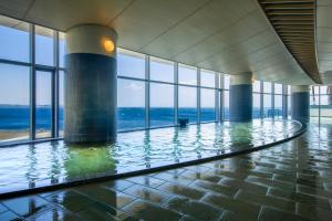 Bazen v nastanitvi oz. blizu nastanitve Atami Korakuen Hotel