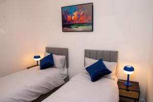 Krevet ili kreveti u jedinici u objektu Luxury 2 bed flat in Northampton