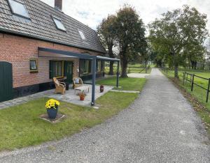 Taman di luar B&B De Handwijzer Hengelo