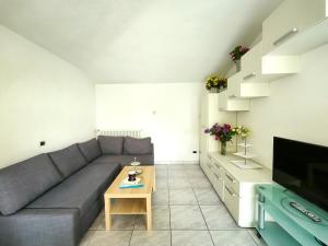 Μια τηλεόραση ή/και κέντρο ψυχαγωγίας στο Casa Blanca