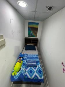Bullet Room for max2