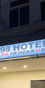 Certifikát, hodnocení, plakát nebo jiný dokument vystavený v ubytování GG 98 Hotel