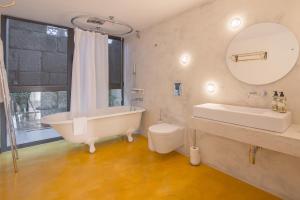 Un baño de Fil's Place