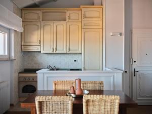 Afbeelding uit fotogalerij van APPARTAMENTO CHRISTINA in Baveno +10 foto's