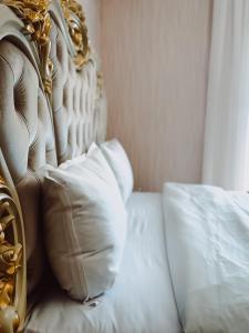Voodi või voodid majutusasutuse Armenia Hotel toas