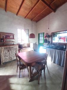 Kuchyň nebo kuchyňský kout v ubytování Casa Brandsen II