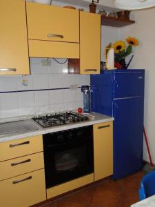 Köök või kööginurk majutusasutuses New Casa Paola_Biassa_Cinque Terre